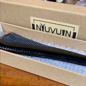 Niuvuin Buffalo horn carved Grooming Comb